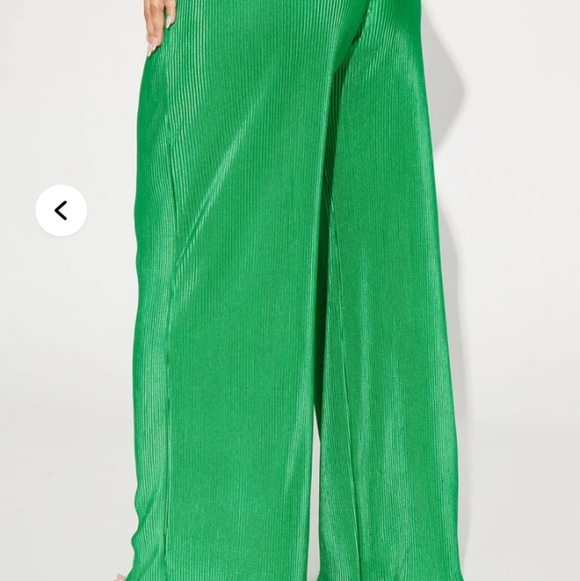 Green Wide-Leg Women's Pants - Picture 4 of 12